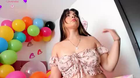 konie Diaz online show from 04/21/26, 06:12