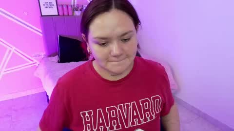 camila online show from 04/10/26, 08:35