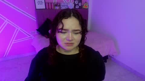 camila online show from 04/20/26, 08:39