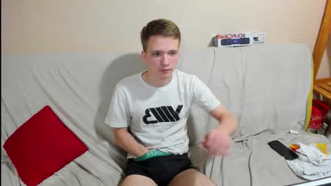 konnor_deviant online show from 12/14/25, 10:47