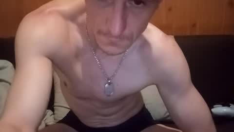 Snapshot of konrado789 chatting on 05/22/26, 12:33 konrado789 online show from 05/22/26, 12:33