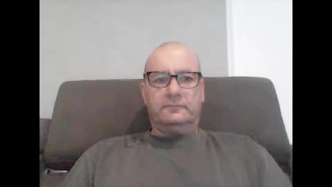 Snapshot of konsty17 chatting on 02/01/26, 09:57 konsty17 online show from 02/01/26, 09:57