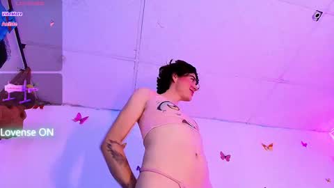 Koral online show from 03/10/26, 04:28