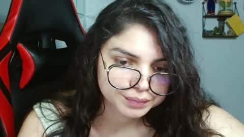 Karoll online show from 01/10/25, 04:01