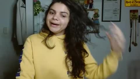 Karoll online show from 09/12/25, 12:44