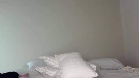 Korina online show from 04/20/26, 12:02