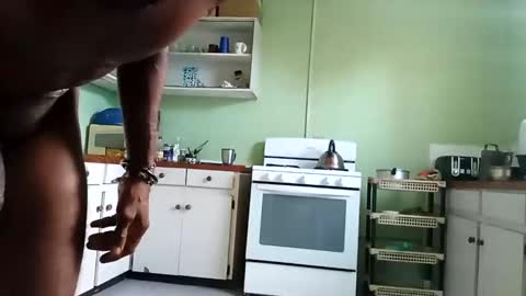 Prince makonnen  online show from 03/08/25, 11:48