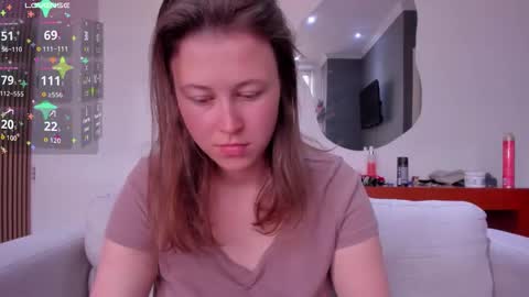 Snapshot of kortney_williams chatting on 10/23/25, 04:50 Twiix online show from 10/23/25, 04:50