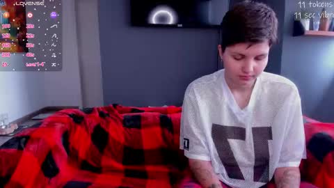 Snapshot of kortney_williams chatting on 01/17/26, 03:39 Twiix online show from 01/17/26, 03:39