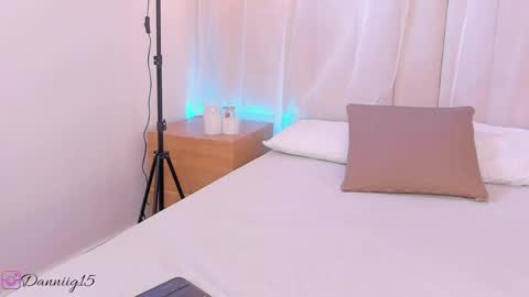 K O S M I C online show from 04/15/26, 01:51