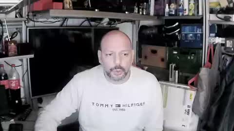 Kosta online show from 01/05/25, 01:15