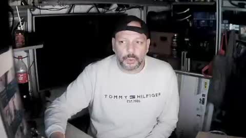 Kosta online show from 01/05/25, 04:27