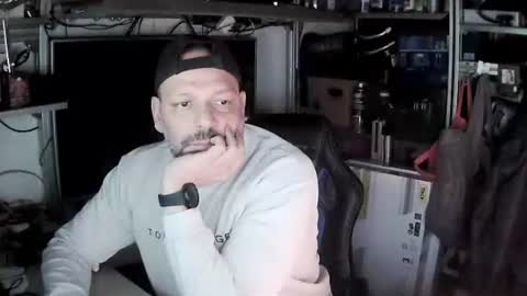 Kosta online show from 01/13/25, 07:21