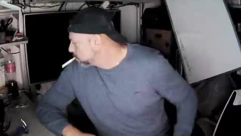 Kosta online show from 09/28/25, 02:33