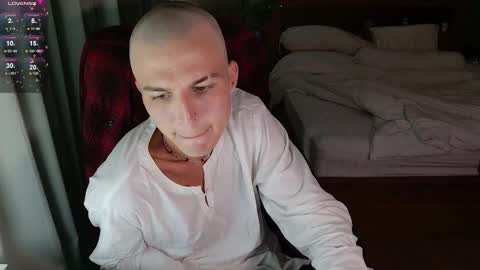 Danny online show from 12/15/25, 08:40