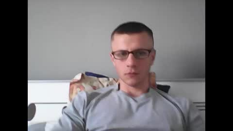 Snapshot of kourii chatting on 03/11/25, 06:53 Kourii online show from 03/11/25, 06:53