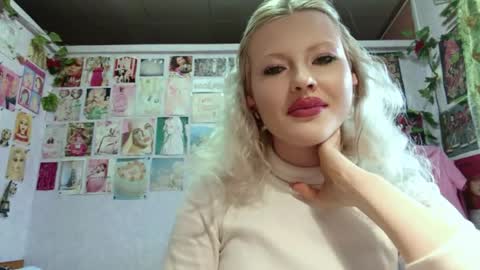 kourtneykosmicki online show from 04/28/26, 02:44