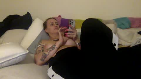 koyoteej online show from 01/21/25, 10:52