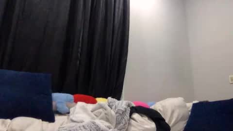 koyoteej online show from 05/20/26, 04:57