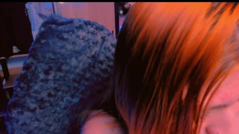 Khloe online show from 04/21/26, 02:51