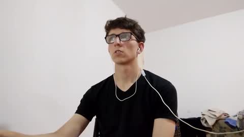 Facu online show from 12/29/24, 06:16