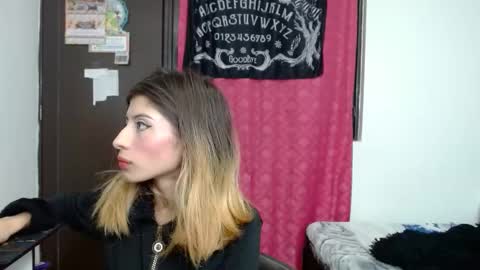 kratos_and_afrodita online show from 02/08/26, 09:07