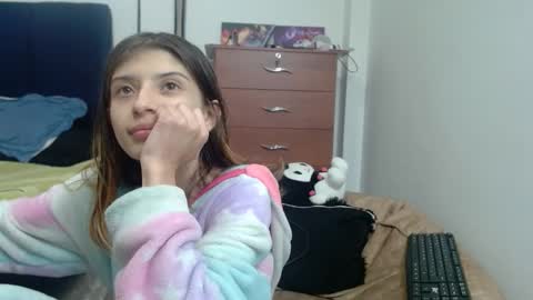 kratos_and_afrodita online show from 04/01/26, 11:24