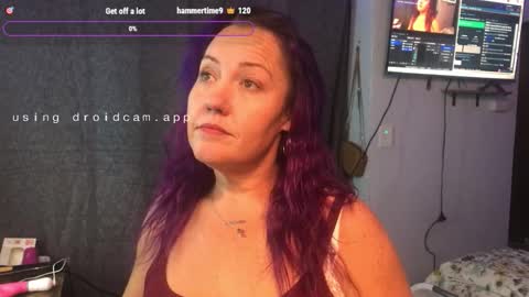 Snapshot of kreamyk420 chatting on 11/24/25, 08:47 kreamyk420 online show from 11/24/25, 08:47