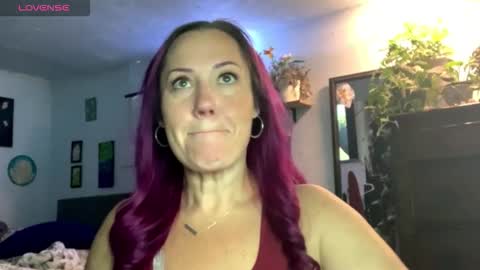 Snapshot of kreamyk420 chatting on 02/20/26, 09:59 kreamyk420 online show from 02/20/26, 09:59