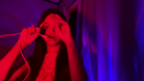 Snapshot of krimpie_xx chatting on 03/01/26, 04:20 krimpie_xx online show from 03/01/26, 04:20