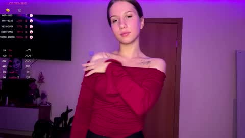 Kristina online show from 10/08/25, 01:09