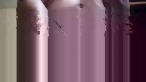 Snapshot of kriscalles260328 chatting on 10/23/25, 10:47 kriscalles260328 online show from 10/23/25, 10:47