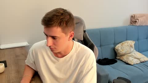 krishort online show from 12/10/24, 01:44