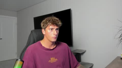 Snapshot of krishort chatting on 07/02/26, 10:21 krishort online show from 07/02/26, 10:21