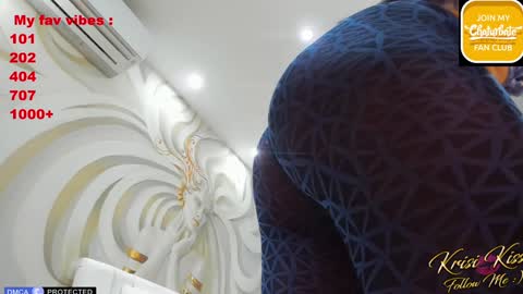 Snapshot of krisi_kiss chatting on 01/28/25, 06:49 KrisiFollow me  Thumb UP  online show from 01/28/25, 06:49