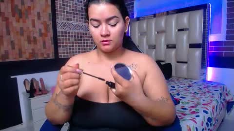 Snapshot of kriss_sweetboobs chatting on 10/09/25, 12:47 kriss_sweetboobs online show from 10/09/25, 12:47