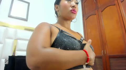 KRISSBROWN 1 online show from 05/12/26, 01:30