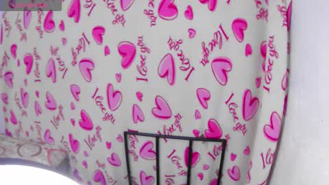 krissone online show from 10/03/25, 09:45