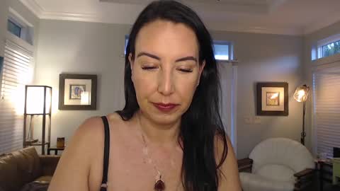 Snapshot of krissy2024 chatting on 12/11/24, 12:02 Krissy online show from 12/11/24, 12:02