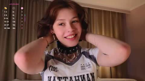 Sarah online show from 09/13/25, 01:05