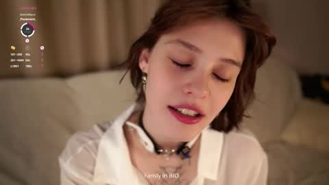 Sarah online show from 10/18/25, 01:08