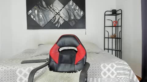 Andrea online show from 01/25/25, 06:02