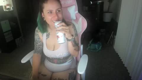 Krista online show from 10/21/25, 03:07