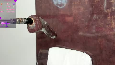   online show from 03/01/25, 10:02