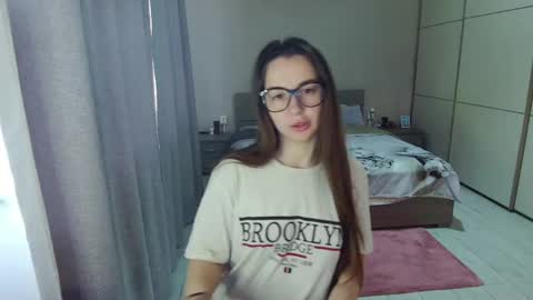 twitter    Annemarye 23 online show from 04/14/26, 05:02