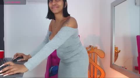 kristel_lee online show from 12/17/24, 01:16