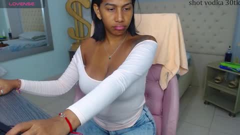 kristel_lee online show from 01/15/25, 01:09