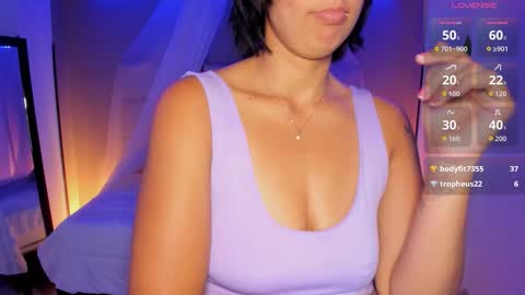 Kristen online show from 11/14/25, 10:18