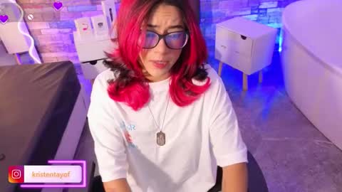 kristen_tay online show from 01/11/26, 03:22