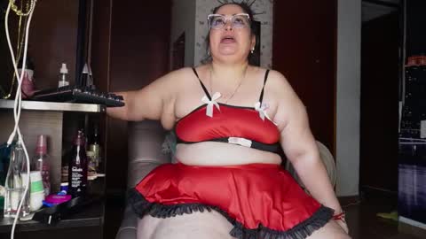 Snapshot of kristenhill1 chatting on 10/14/25, 10:43 Kristen online show from 10/14/25, 10:43